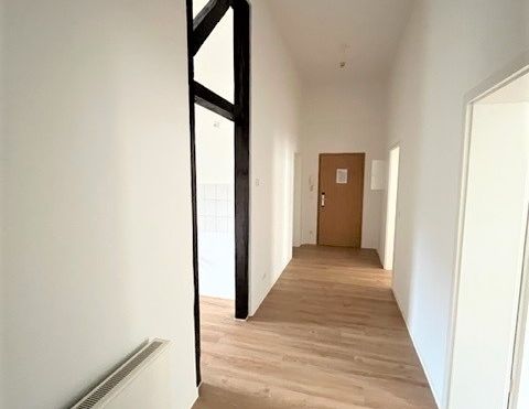 Großzügig geschnittene 3-Zimmer mit Balkon! - Foto 1