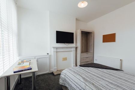 4 bedroom house to rent - Photo 3