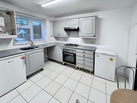 1 bedroom House To Let - Photo 4