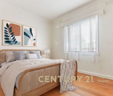 For Rent Immediately - Photo 2