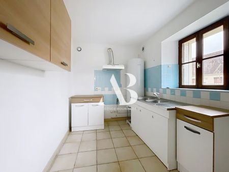 Location Appartement 3 pièces 64m² GRANDPUITS BAILLY CARROIS 77720 - Photo 3