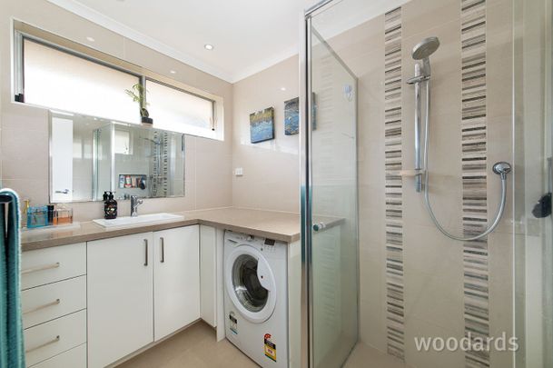 Lovely unit in Blackburn north! - Photo 1