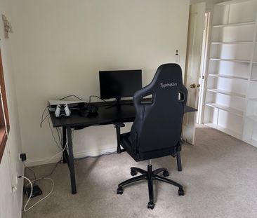 Greenslopes - Photo 2