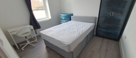 79 Pearl Street Available NOW, Adamsdown, Cardiff, CF24 1PJ - Photo 5