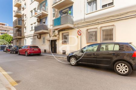 Apartment for rent in Malvarrosa - Photo 2