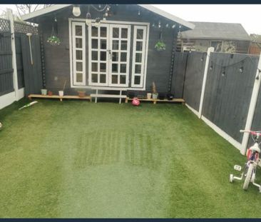 1 bedroom in a house share to rent - Photo 3