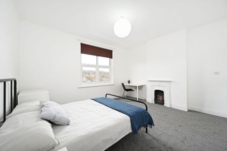 3 bedroom house share to rent - Photo 4