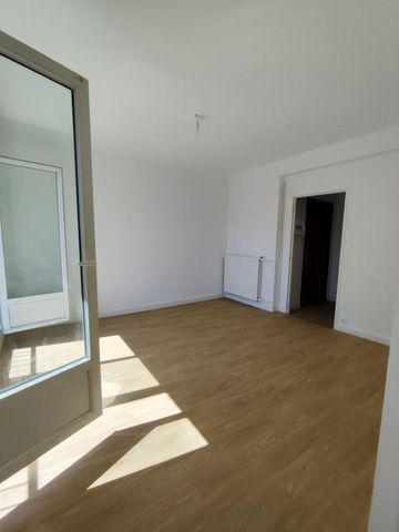 Location Appartement 4 pièces 71m² BREST 29200 - Photo 4