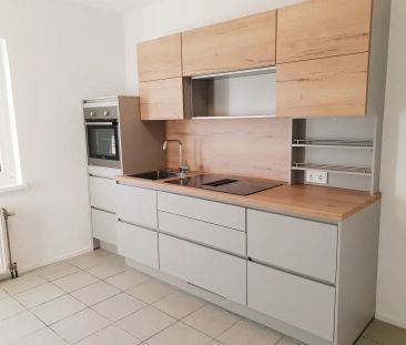 Zwei Zimmerwohnung mit neuer Küche zu vermieten! - Photo 3