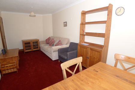 Property to let in St Andrews - Photo 2