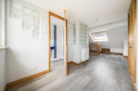 Ludlow Road, Guildford - 3 bedrooms Property for lettings - Seymours - Photo 3