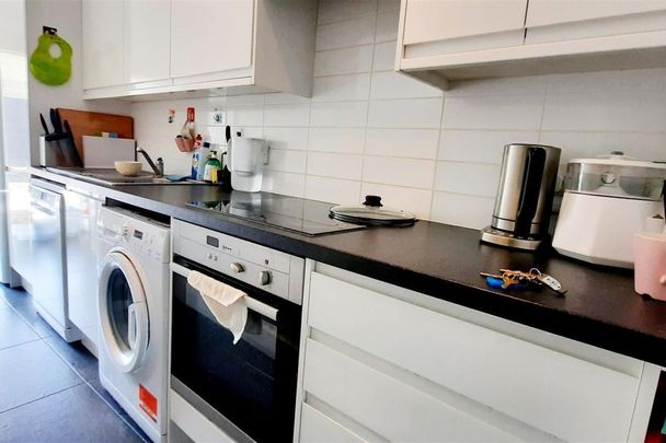 Addison Bridge Place, London - Photo 1