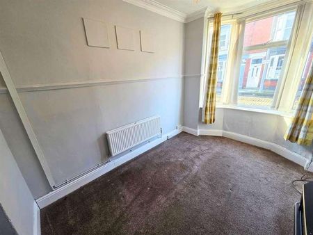 Berner Street, Middlesbrough, TS5 - Photo 2