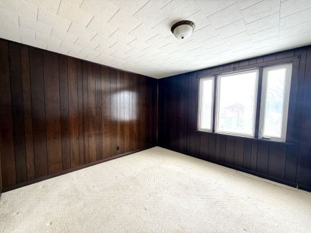 For Lease - 17 Lyons Avenue Unit# 2, Welland, Ontario - Photo 4