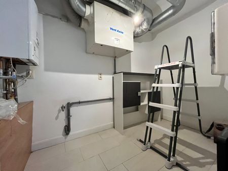 2-slpk gelijkvloers appartement met parkeerplaats - Photo 2