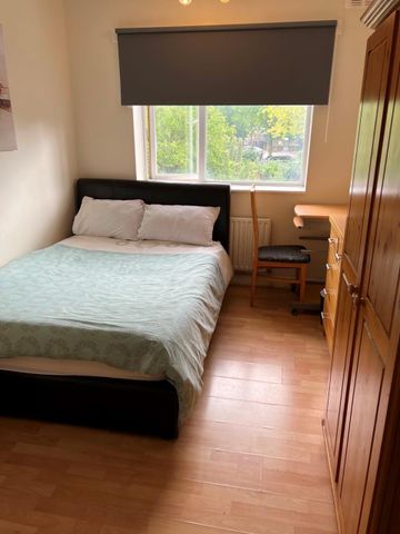 Room in a Shared Flat, Adam Court, SE11 - Photo 2