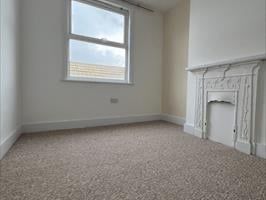 Room in a Shared House, Over St, BN1 - Photo 4