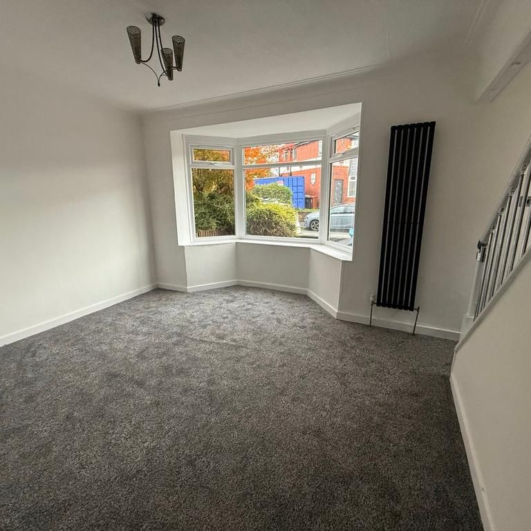 2 bedroom property to rent - Photo 1