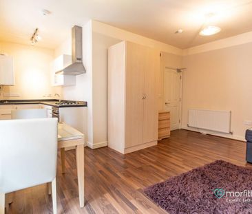 Studio to rent - Photo 1