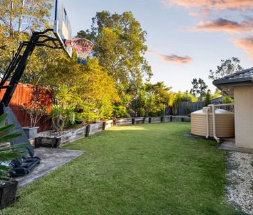 22 Eric Drive, Blackstone, Qld 4304 - Photo 2