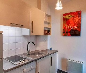 Location Appartement 1 pièce 27m² LA ROCHELLE 17000 - Photo 1