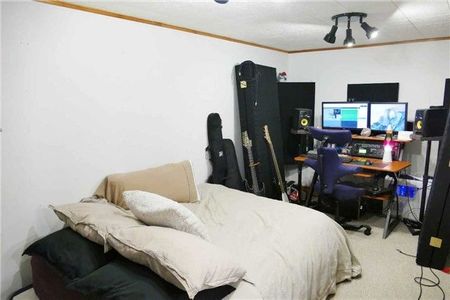 For Lease - 20 Johnson Road, Aurora, Ontario - Photo 5