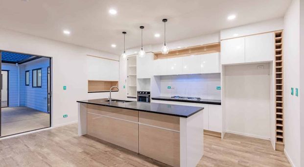 Spacious & Stylish Family Home - Photo 1