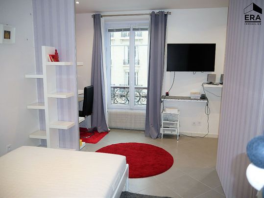 Appartement Paris 2 pièce(s) 48.3 m2 - Photo 1