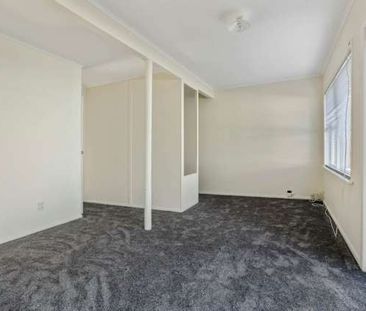 Sunny Cosy 2bdrm Flat! - Photo 5