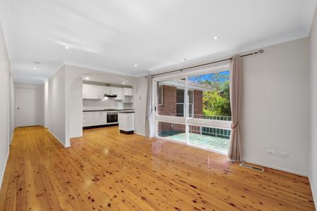 15 Wentworth St, Leura NSW 2780 - House For Rent | Domain - Photo 3