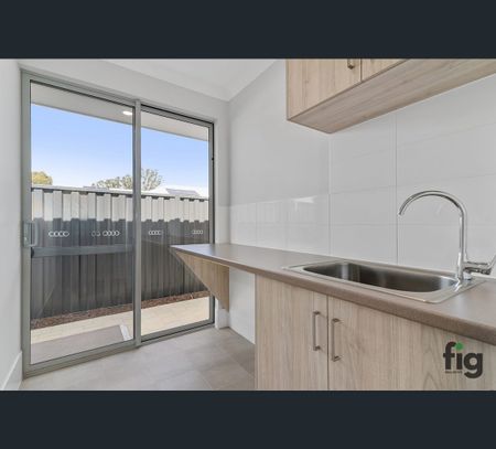 8 Kurrajong Entrance, South Guildford, WA 6055 - Photo 2