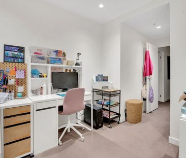 6Lg/18 Acacia Place, Abbotsford VIC 3067 - Photo 2