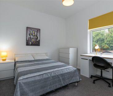 Castle Hill Road, Newcastle, Staffordshire, ST5 - Photo 1