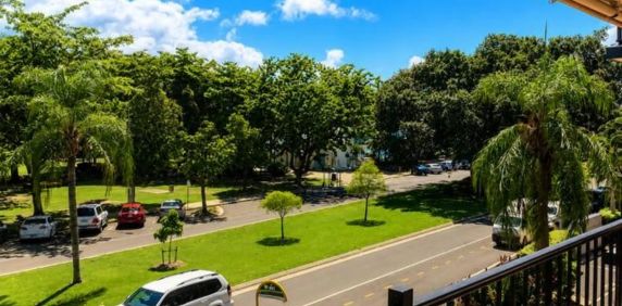 Fully Furnished Unit with Stunning Strand Views - Photo 2