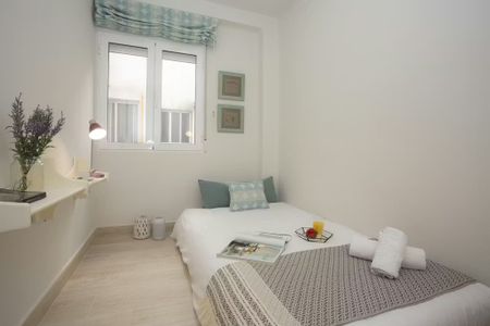 Carrer Calderón de la Barca, Valencia, Valencian Community 46010 - Photo 3