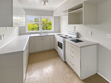 Riverside Apartment 2 Bedroom - Photo 5