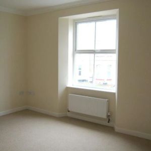 Wilton Street - Photo 2