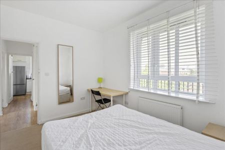 Room in a Shared Flat, Mary Macarthur House, W6 - Photo 4