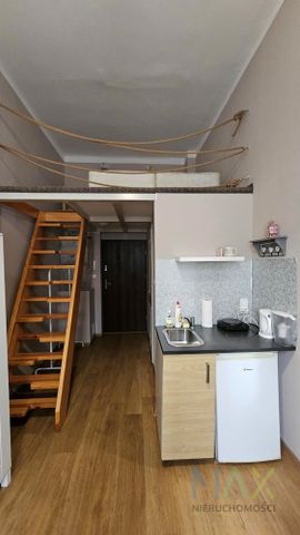 mała kawalerka w świetnej lokalizacji. - Photo 3