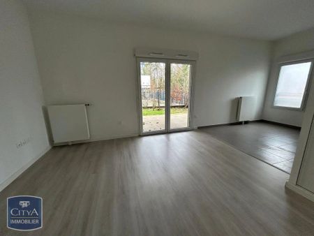 Appartement à louer 3 pièces 66.08m² - Photo 2