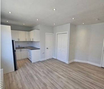 For Lease - 1566 Avenue Road Unit# 203, Toronto, Ontario - Photo 5