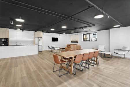 3 bedroom apartment with breathtaking views - Photo 3