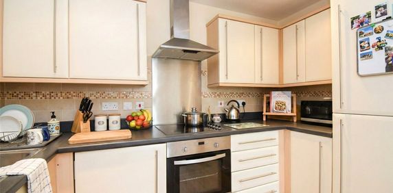 The Junction, Slough The Junction, Slough - Photo 2