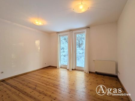 Großzügiges Einfamilienhaus mit Terrasse auf weitläufigem Grundstück - Photo 5