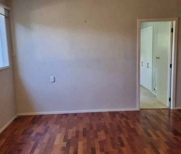 Cosy Two-Bedroom Granny Flat – Power Included - Photo 4