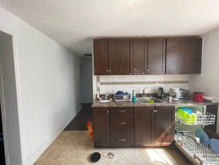 289 MacDonnell St, Unit 1, Kingston, ON - Photo 3