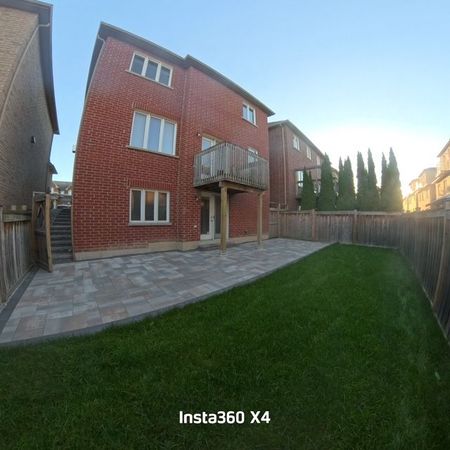 For Lease - 1063 Warby Trail, Newmarket, Ontario - Photo 4