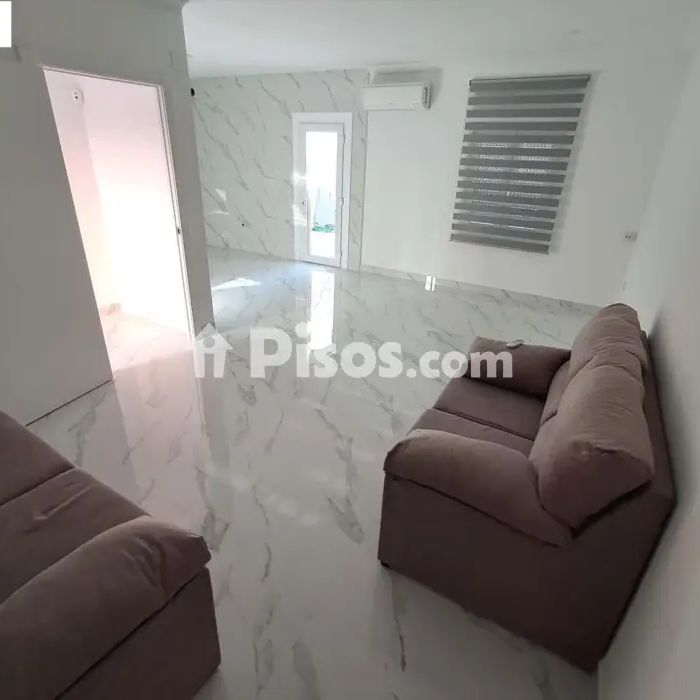 Casa en alquiler en Centro - Photo 1
