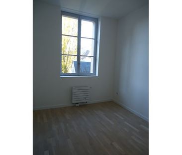 Location Appartement 4 pièces 81m² NEVERS 58000 - Photo 4