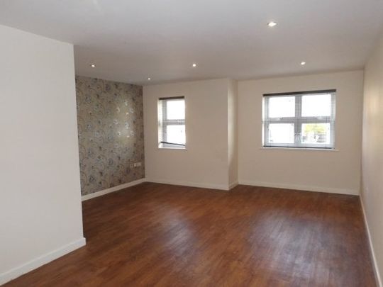 The Junction, Station Terrace, NG15, Property for rent - Photo 1